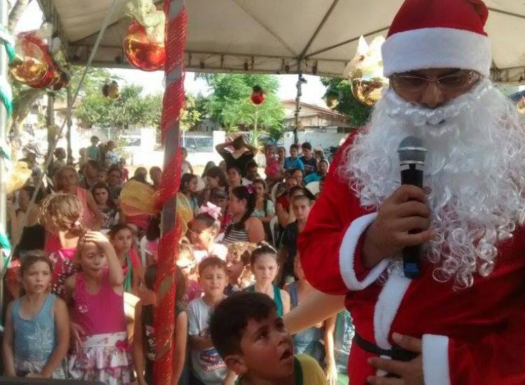 Festa de Natal da Casa da Fraternidade reúne em torno de 500 pessoas