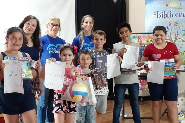 Concurso literário premia nove estudantes